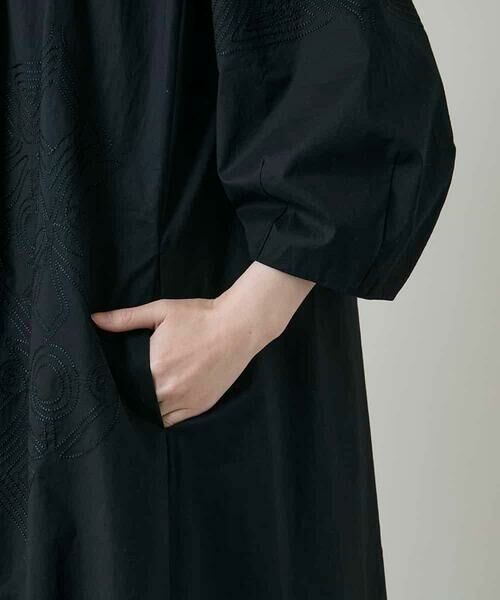 HIROKO KOSHINO / ヒロココシノ ロング・マキシ丈ワンピース | 幾何学エンブロイダリーワンピース /洗える | 詳細8