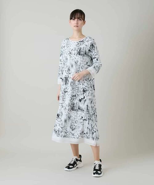 HIROKO KOSHINO / ヒロココシノ ロング・マキシ丈ワンピース | インクペインティングワンピース/日本製/洗える（ホワイト）