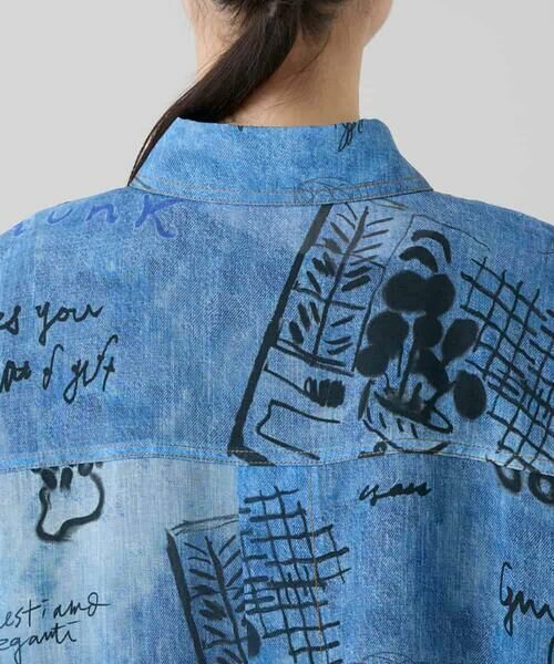 HIROKO KOSHINO / ヒロココシノ シャツ・ブラウス | デニム風アートプリントロングシャツ/洗える | 詳細7
