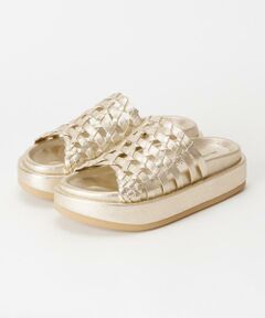 【2025 Spring & Summer】<br/><br/>メーカー品番:6401<br/><br/>　【PALOMA BARCELO/パロマバルセロ】<br/>南スペインの街エルチェでManolo Barcelo氏によって1960年に設立されたファクトリーブランドです。<br/>欧州ラグジュアリーブランドのジュートコレクションを開発・製造を行い、その品質の高さから絶大な支持を得ることに。<br/>洗練された女性をターゲットに、これまでのエスパドリーユの概念を覆し、優雅で象徴的なプレミアムジュートのブランドに成長。