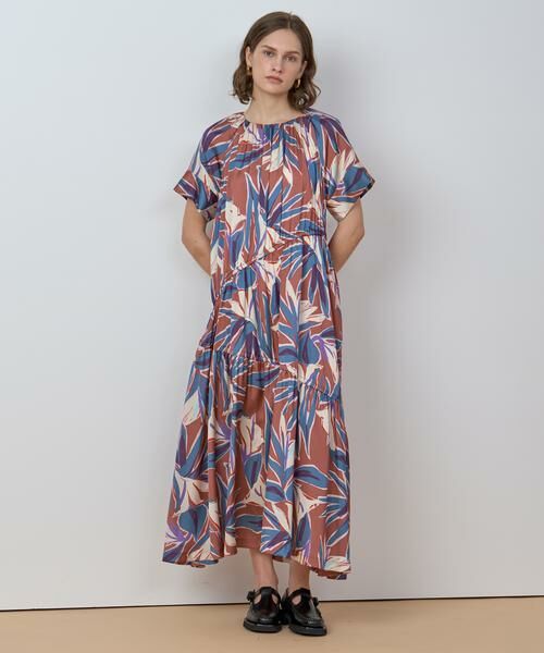 HOUSE OF LOTUS / ハウス オブ ロータス ワンピース | クレインフラワーシャーリングワンピース | 詳細1