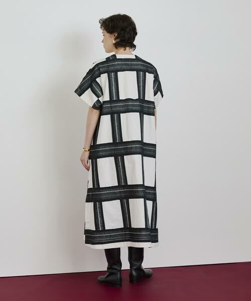 HOUSE OF LOTUS / ハウス オブ ロータス ワンピース | ジオメトリックエンブロイダリーワンピース | 詳細3