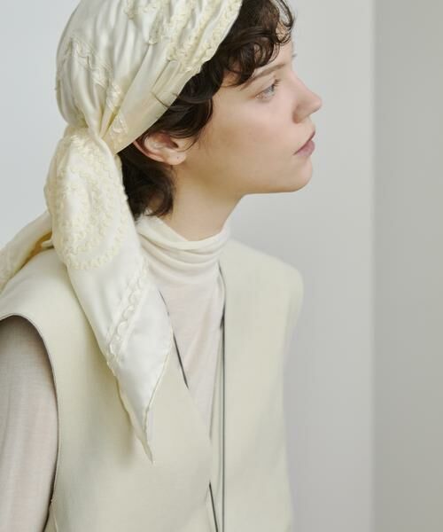 HOUSE OF LOTUS / ハウス オブ ロータス マフラー・ショール・スヌード・ストール | テープエンブロイダリーペイズリースカーフ | 詳細2