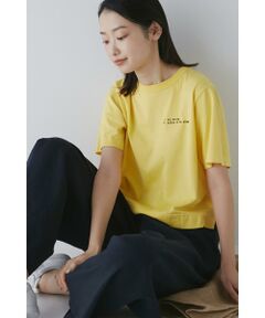 ◆ショート丈ロゴＴシャツ