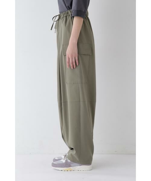 human woman / ヒューマンウーマン パンツ | ◆キュプラポリエステル フィブリルサテンストレッチパンツ | 詳細18