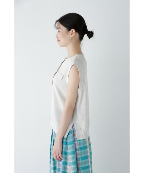 human woman / ヒューマンウーマン ニット・セーター | 【ウォッシャブル】ペーパーヤーンヘンリネックベスト | 詳細18