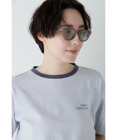 ・お届け予定日:4月中旬頃<br/>フレンチヴィンテージ最盛期である1940～50年代の優雅なフォルムと伝統的なアメリカンシルエットを現代的に再構築したモデルです。しなやかで繊細な曲線とミニマムな装いにモードアップされた新感覚のフレンチウエリントンです。<br/>【jugaad14】<br/>日常に溶け込むアイウェアをコンセプトに技術･品質ともにトップレベルとして知られる日本･鯖江市で生産した日本のサングラスブランド。