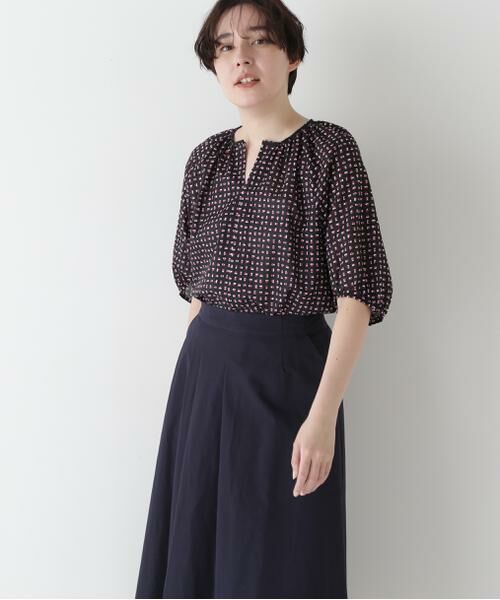 human woman / ヒューマンウーマン シャツ・ブラウス | ◆プリントギャザーブラウス | 詳細2