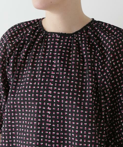 human woman / ヒューマンウーマン シャツ・ブラウス | ◆プリントギャザーブラウス | 詳細6