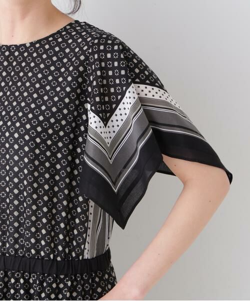 human woman / ヒューマンウーマン ワンピース | ◆コットンセルロースパネル幾何プリントフレアスリーブワンピース | 詳細8