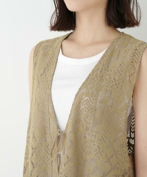 human woman / ヒューマンウーマン シャツ・ブラウス | ◆ジオメトリックレースジレ | 詳細12