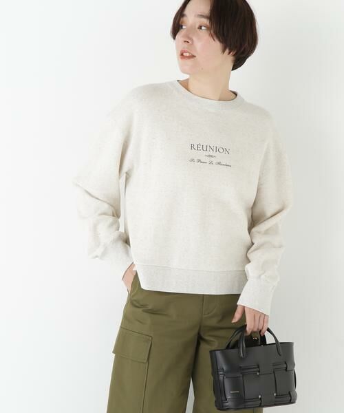 human woman / ヒューマンウーマン カットソー | ◆TSUNAGUロゴトレーナー(ホワイト×チャコール)