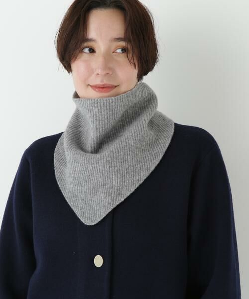 human woman / ヒューマンウーマン マフラー・ショール・スヌード・ストール | ◆ラムウールトライアングルストール | 詳細5