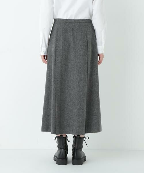 human woman / ヒューマンウーマン スカート | ヘリンボーンツィードタックスカート | 詳細5