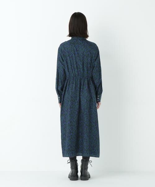 human woman / ヒューマンウーマン ワンピース | プチフラワープリントブラウジングバンドカラーワンピース | 詳細6