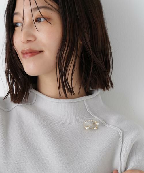 human woman / ヒューマンウーマン 服飾小物 | ≪Ｊｕｎｃｏ　Ｐａｒｉｓコラボ≫オーバルパールブローチ | 詳細1