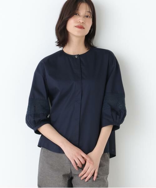 human woman / ヒューマンウーマン シャツ・ブラウス | ◆レースドッキングクルーネックブラウス(ネイビー)