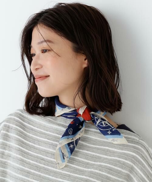 human woman / ヒューマンウーマン マフラー・ショール・スヌード・ストール | ＮＡＴＩＣ　ガーゼアンカー浮き和柄 | 詳細1