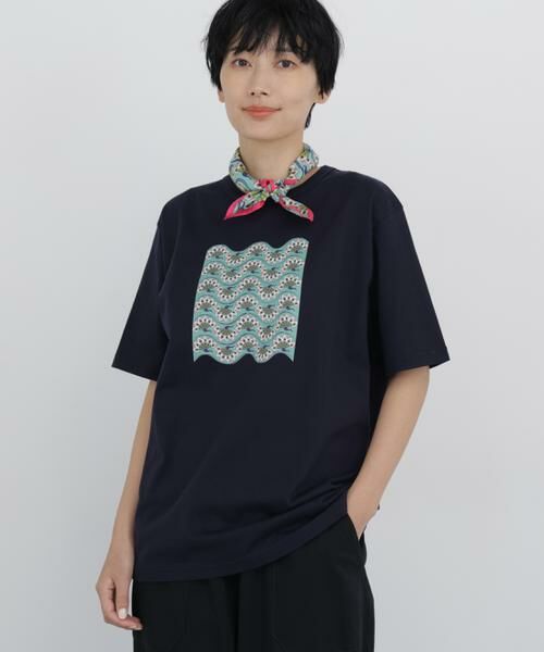 human woman / ヒューマンウーマン カットソー | 《 大人気！ / CLOUDYコラボ 》アフリカンモチーフ プリントＴシャツ | 詳細2