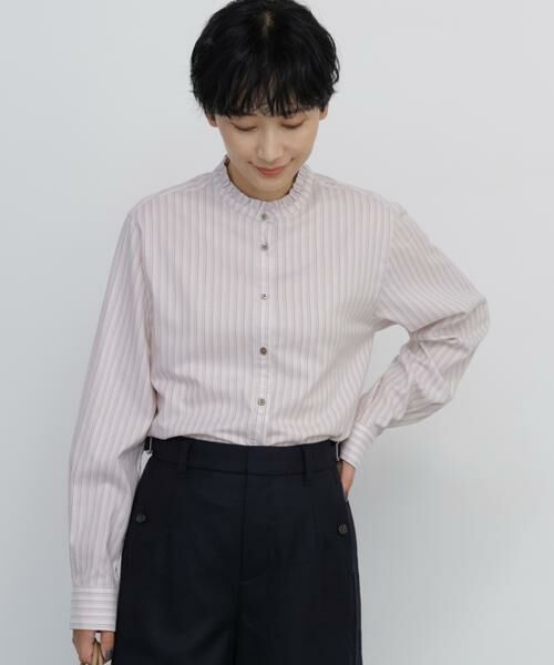human woman / ヒューマンウーマン シャツ・ブラウス | コットンストライプツイルスタンドフリルブラウス(ピンクストライプ3)
