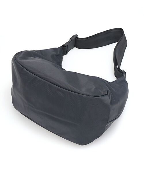 HUNTER / ハンター ショルダーバッグ | ナイロン ミディ ホーボー ボーン イン スコットランド | 詳細4