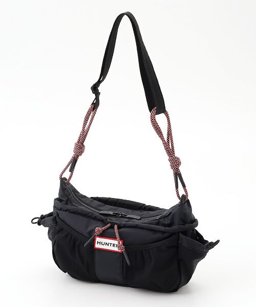HUNTER / ハンター ショルダーバッグ | トラベル クロスボディ（ブラック / レッドボックスロゴ）