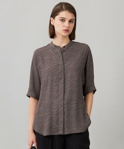 ICB/アイシービー 【人気のため新色追加・接触冷感・UVケア・速乾・洗える】BackSatinAmunzen 5分袖バンドカラーブラウス ゼブラ［ブラウン］柄系 S