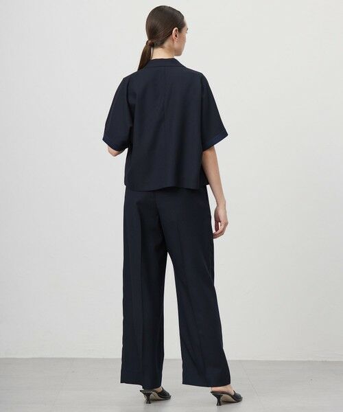 iCB今季完売　FluidBackSatin クロップドジャケット iCB今季完売 FluidBackSatin クロップドジャケット - メルカリ