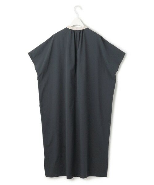 ICB / アイシービー ロング・マキシ丈ワンピース | 【接触冷感・UVカット・洗える】RENUソフトタイプライター バンドカラーワンピース | 詳細16