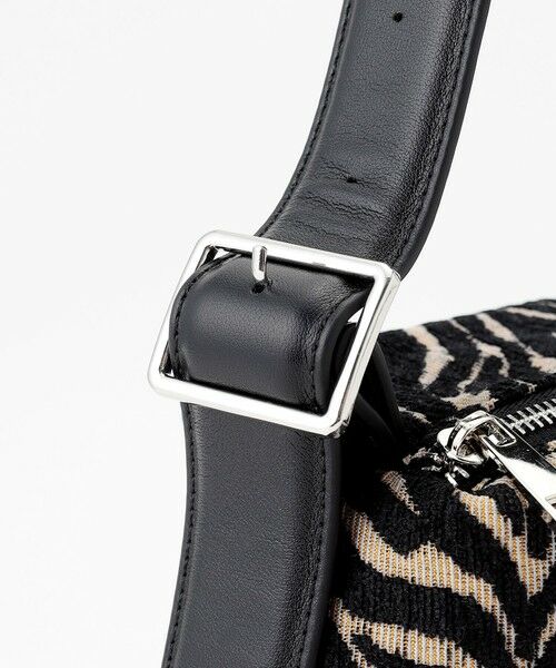 ICB / アイシービー ショルダーバッグ | スクエアワンハンドル バッグ | 詳細13