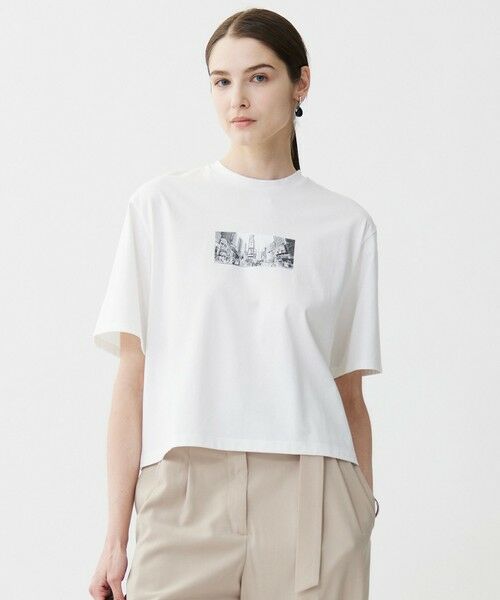 ICB/アイシービー 【接触冷感・UVケア・洗える】クロップド ロゴTEE オフホワイト系 XS ICB/アイシービー 【接触冷感・UVケア・洗える】クロップド ロゴTEE オフホワイト系 XS