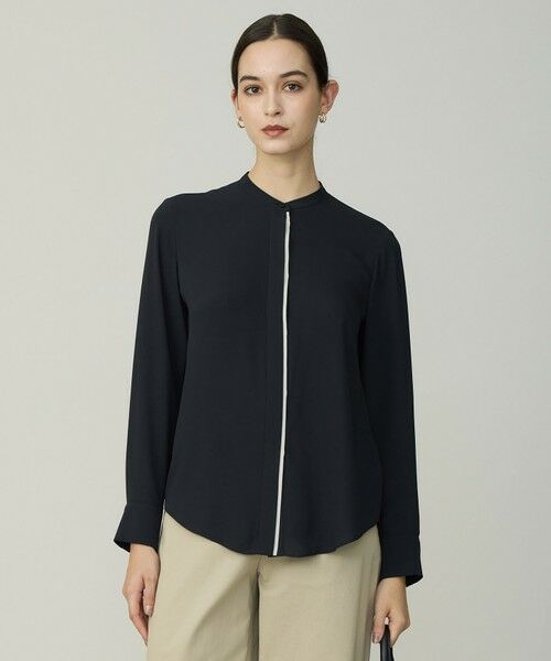 ICB / アイシービー シャツ・ブラウス | 【新色追加・WEB限定カラーあり】BackSatinAmunzen バンドカラーブラウス(ブラック系)