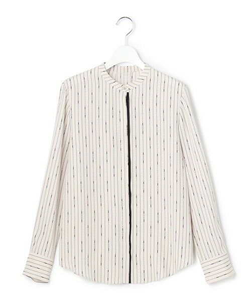 ICB / アイシービー シャツ・ブラウス | 【新色追加・WEB限定カラーあり】BackSatinAmunzen バンドカラーブラウス（トープベース×ストライプチェーン柄）