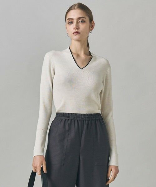 ICB/アイシービー 【新色追加・洗える】 エクストラファインメリノリブ Vネックプルオーバー オフホワイト系 M ICB/アイシービー 【新色追加・洗える】 エクストラファインメリノリブ Vネックプルオーバー オフホワイト系 M