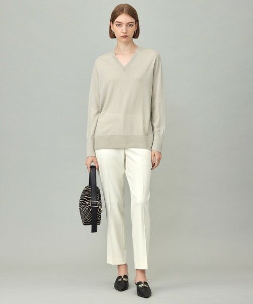 ICB / アイシービー ニット・セーター | 【洗える】コンパクトファインウール Vネックニット | 詳細1