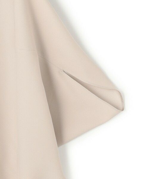 ICB / アイシービー シャツ・ブラウス | 【WEB限定カラーあり】FluidBackSatin ドルマンスリーブボウタイブラウス | 詳細3