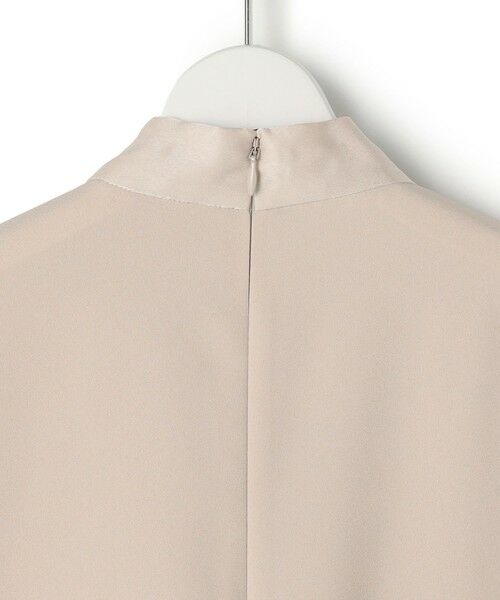 ICB / アイシービー シャツ・ブラウス | 【WEB限定カラーあり】FluidBackSatin ドルマンスリーブボウタイブラウス | 詳細5