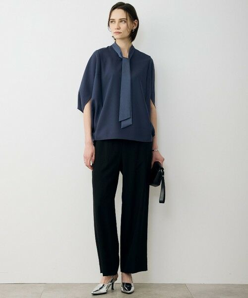 ICB / アイシービー シャツ・ブラウス | FluidBackSatin ドルマンスリーブボウタイブラウス | 詳細1