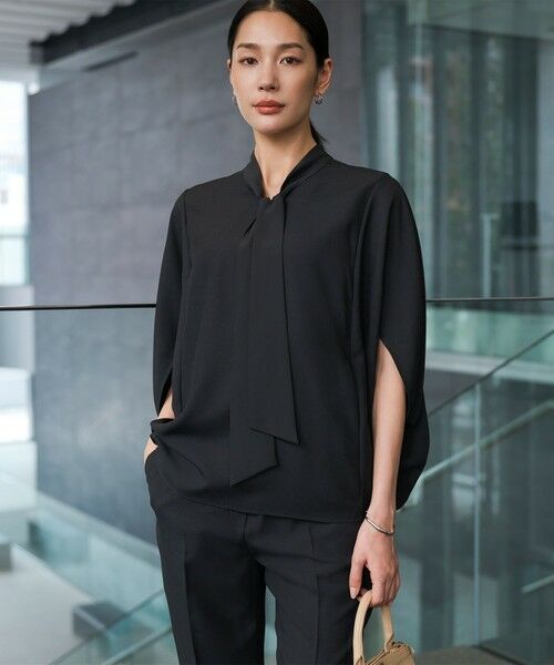 ICB / アイシービー シャツ・ブラウス | FluidBackSatin ドルマンスリーブボウタイブラウス | 詳細11