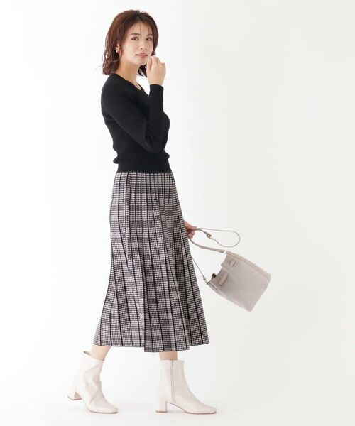 セール ジャカードプリーツニットワンピース ミニ丈 ひざ丈ワンピース Index インデックス ファッション通販 タカシマヤファッション スクエア