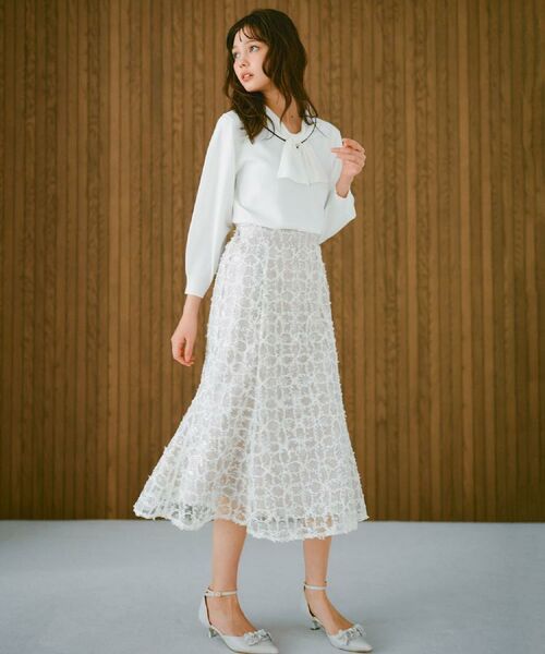 index / インデックス スカート | フラワーレース刺繍マーメイドスカート【洗濯機洗い可】(グレージュ(050))