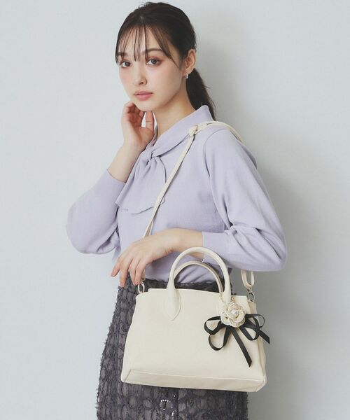 index / インデックス ショルダーバッグ | 【2WAY】フラワーチャーム付きショルダー取外し可バッグ | 詳細9