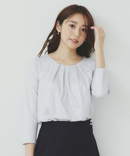 index / インデックス シャツ・ブラウス | パール調チェーン付きフロントタックトップス【洗濯機洗い可】(ライトグレー(011))