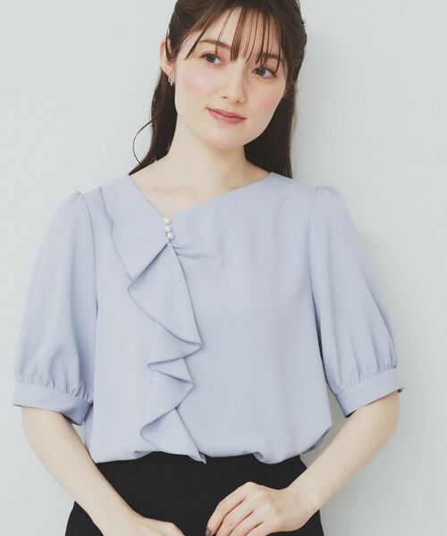 index / インデックス シャツ・ブラウス | アシメフリルパール調ブラウス【洗濯機洗い可/イージーアイロン】(ブルー(091))