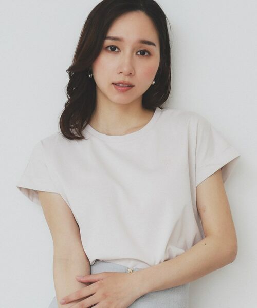 美品 ブラミンク PRE コットン刺繍Tシャツ 7900022S0029_x1_c102.jpg