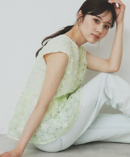 index / インデックス シャツ・ブラウス | フラワーチュール刺繍ペプラムブラウス【洗える】(ライトグリーン(020))