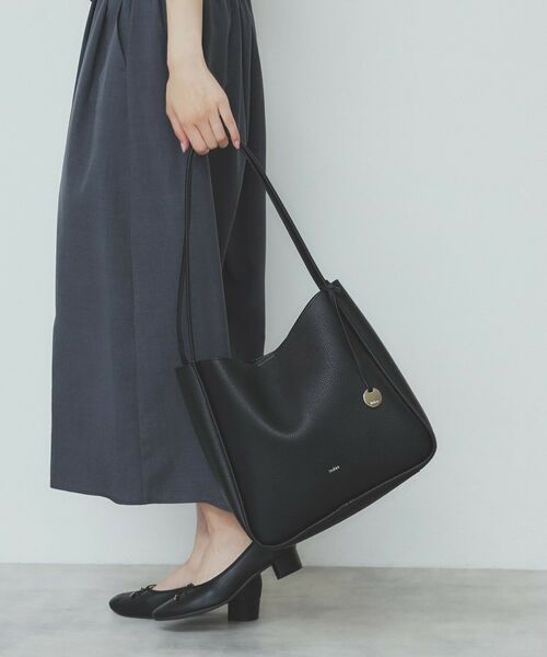 index / インデックス トートバッグ | 【A4サイズ収納可能】コインチャーム付きトートバッグ(ブラック(019))