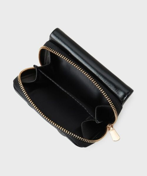 MCM 黒 三つ折り財布 リボンデザイン MCM 黒 三つ折り財布 リボンデザイン