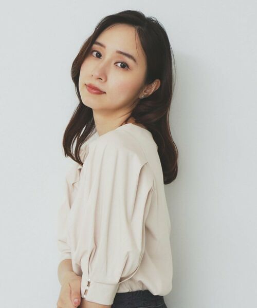 index / インデックス カットソー | 《5色展開》Vネックタックパフスリーブトップス【洗濯機洗い可/UVケア/接触冷感】 | 詳細13