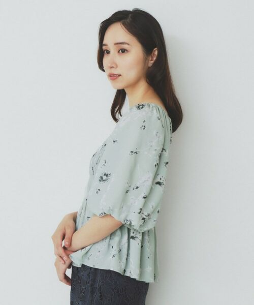 index / インデックス シャツ・ブラウス | フラワーシャーリングペプラムブラウス【洗濯機洗い可】 | 詳細14